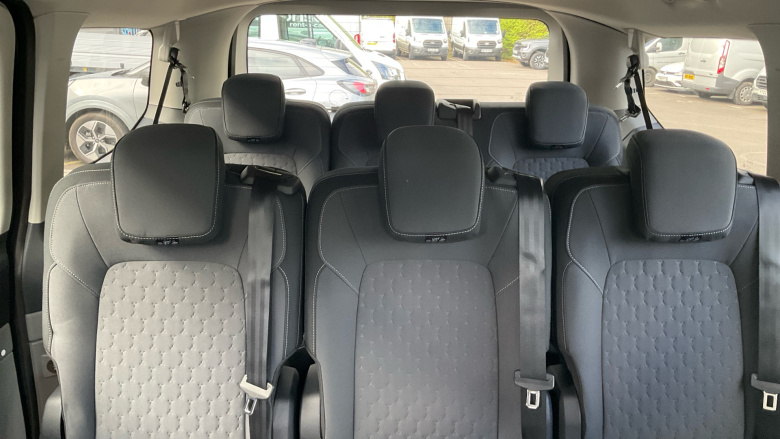 Ford Tourneo Custom 320 L1 Diesel Fwd 2.0 EcoBlue 136ps H1 Titanium 8 seater Auto